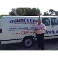 DynaClean Professional Services LLC Logo