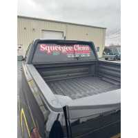 Squeegee Clean Windows LLC Logo