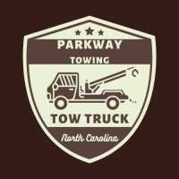 Parkway Towing Logo