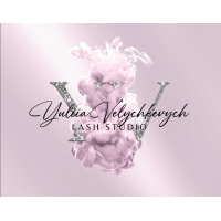 The lash room by Yuliia Velychkevych Logo