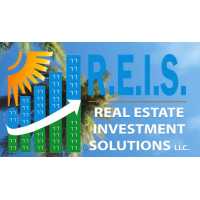 Real Estate Investment Solutions, LLC. Logo
