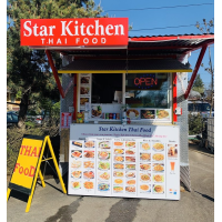 Star Kitchen Thai Food Logo