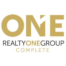 Laura Eklund - Realty ONE Group Complete