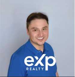 Jesse Lopez Realtor EXP Realty