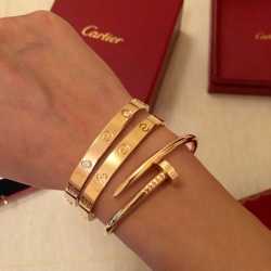 Gold Jewelry Buyers